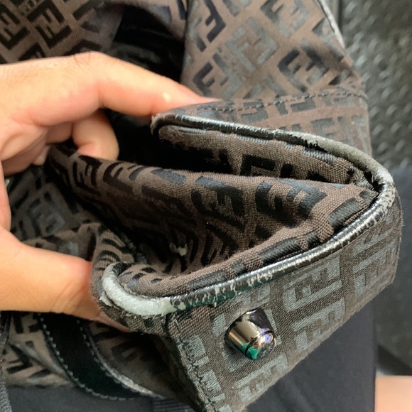 Fendi Shoulder Bag Brown Canvas TRAVEL BAG DIAPER BAG - Picture 11 of 14